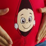 2015 new Pregnant Maternity T Shirts Casual Pregnancy Maternity Clothes With Baby Peeking Out Funny Maternity Shirts 100% Cotton - Image 3